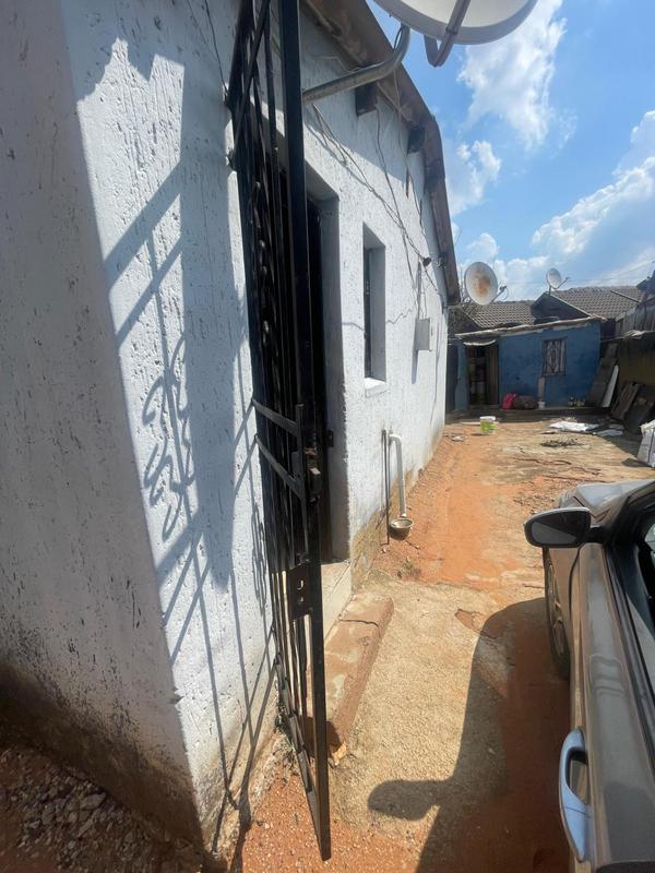 1 Bedroom Property for Sale in Meadowlands Gauteng