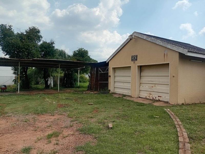 3 Bedroom Property for Sale in Randfontein Gauteng
