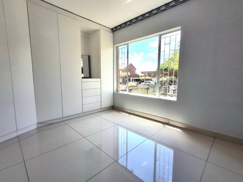 2 Bedroom Property for Sale in Eden Glen Gauteng