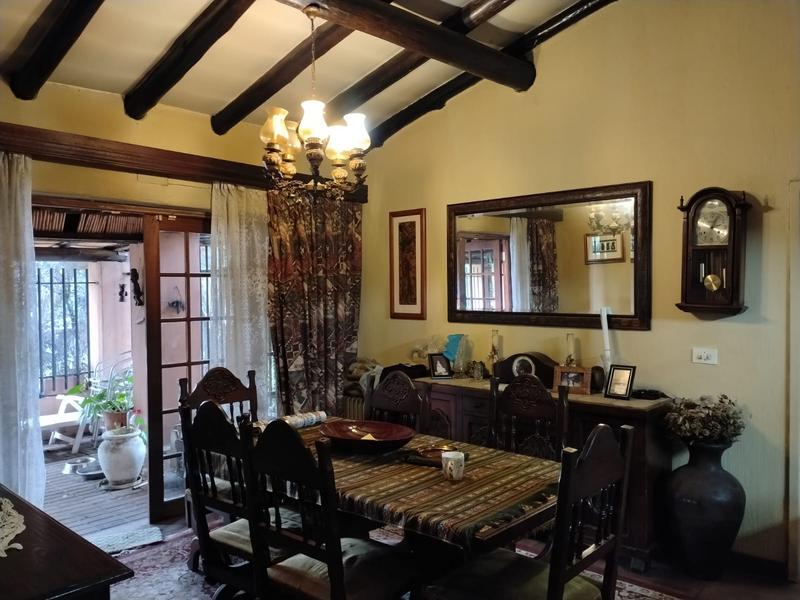 6 Bedroom Property for Sale in Buccleuch Gauteng