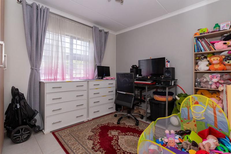3 Bedroom Property for Sale in Modderfontein Gauteng