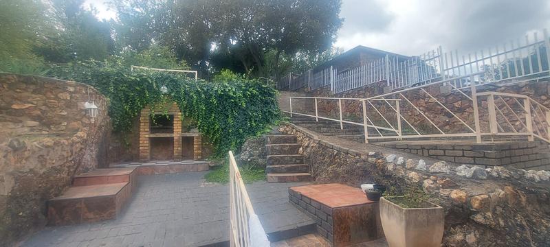 6 Bedroom Property for Sale in Erasmia Gauteng