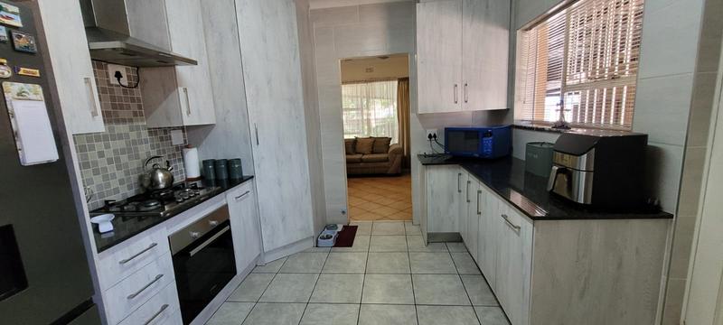 3 Bedroom Property for Sale in Randhart Gauteng