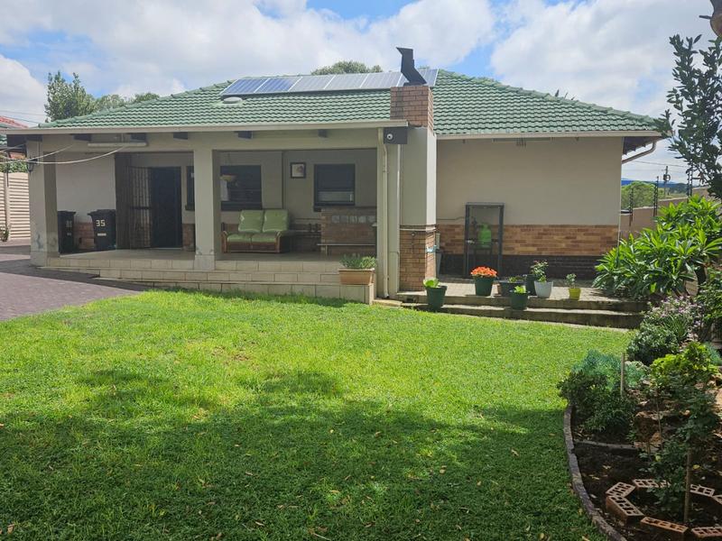 3 Bedroom Property for Sale in South Crest Gauteng