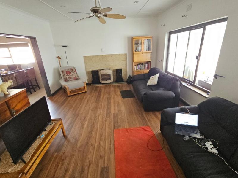 3 Bedroom Property for Sale in South Crest Gauteng