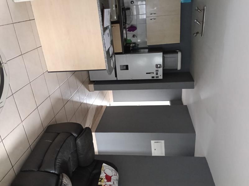 3 Bedroom Property for Sale in Verwoerdpark Gauteng