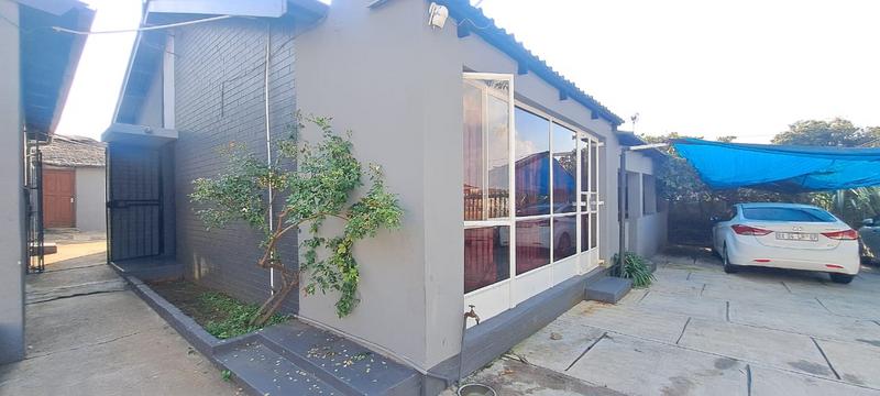 To Let 3 Bedroom Property for Rent in Tedstoneville Gauteng