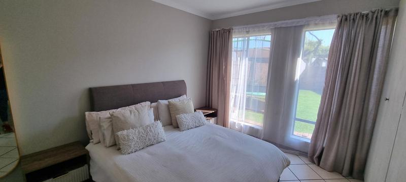 3 Bedroom Property for Sale in Monavoni Gauteng