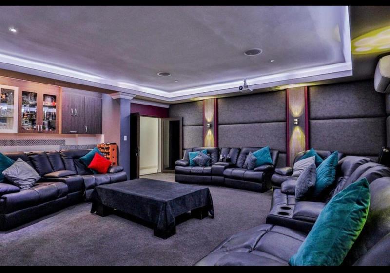 4 Bedroom Property for Sale in Zambezi Country Estate Gauteng