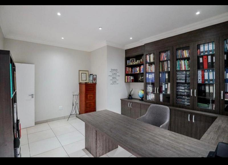 4 Bedroom Property for Sale in Zambezi Country Estate Gauteng