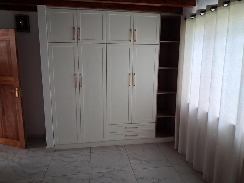 To Let 8 Bedroom Property for Rent in Ruimsig Gauteng