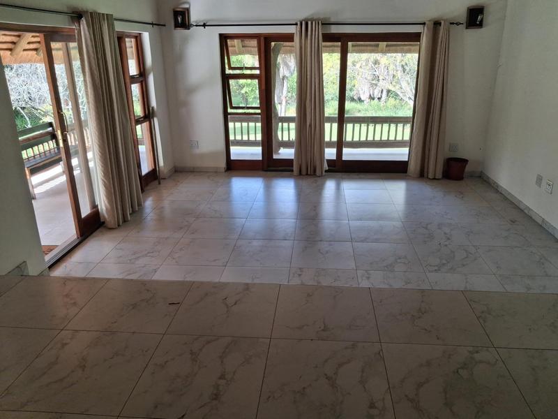 To Let 8 Bedroom Property for Rent in Ruimsig Gauteng