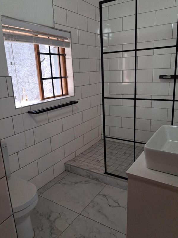 To Let 8 Bedroom Property for Rent in Ruimsig Gauteng