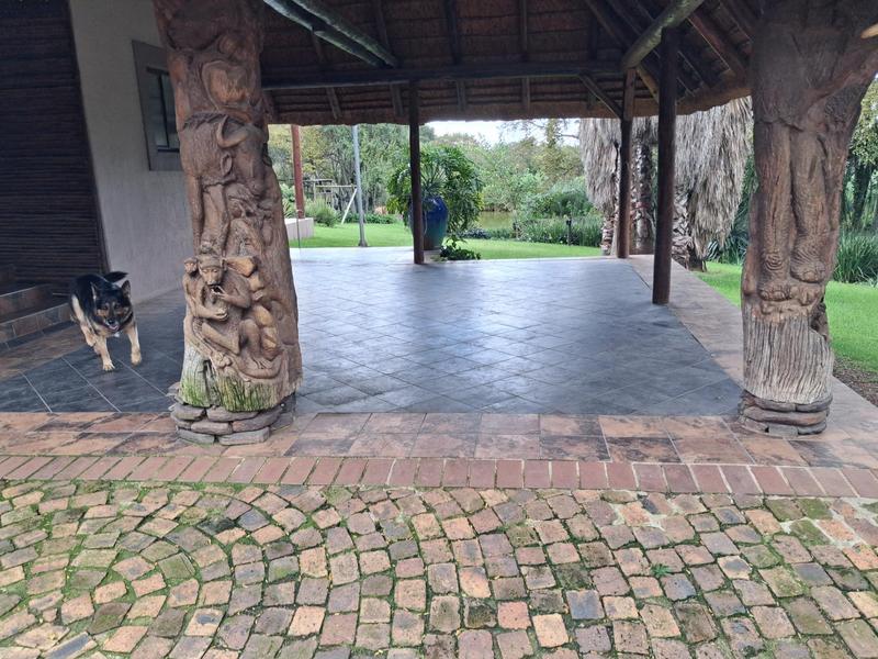 To Let 8 Bedroom Property for Rent in Ruimsig Gauteng