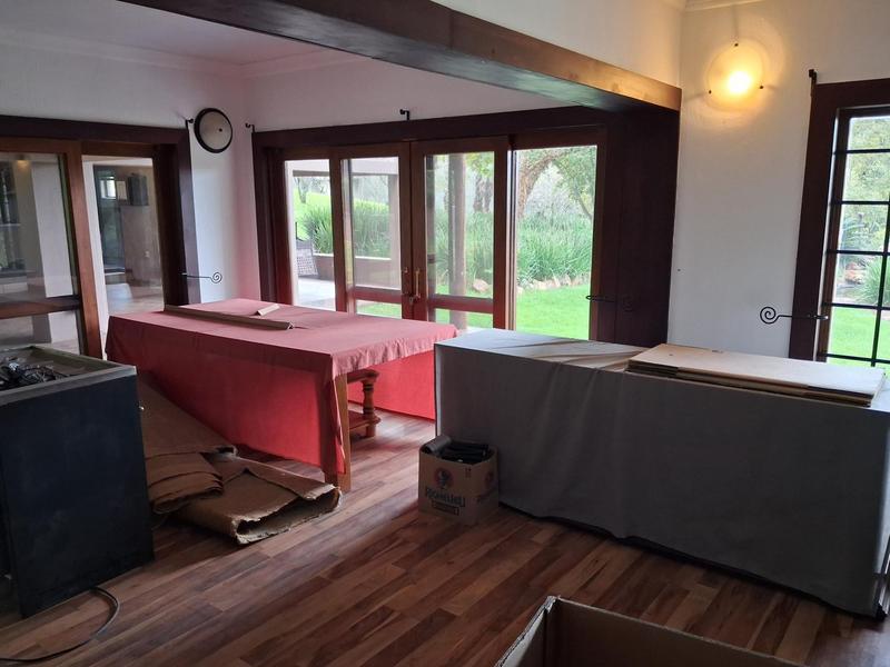 To Let 8 Bedroom Property for Rent in Ruimsig Gauteng