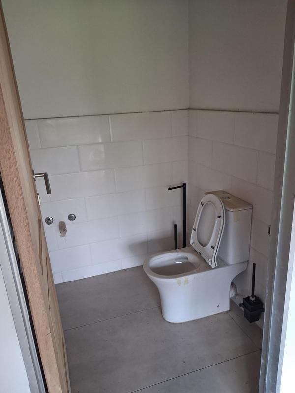 To Let 8 Bedroom Property for Rent in Ruimsig Gauteng