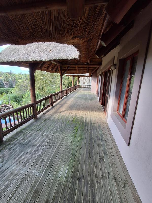 To Let 8 Bedroom Property for Rent in Ruimsig Gauteng