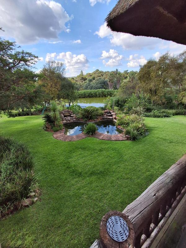 To Let 8 Bedroom Property for Rent in Ruimsig Gauteng