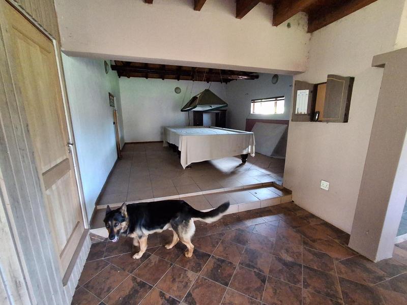 To Let 8 Bedroom Property for Rent in Ruimsig Gauteng