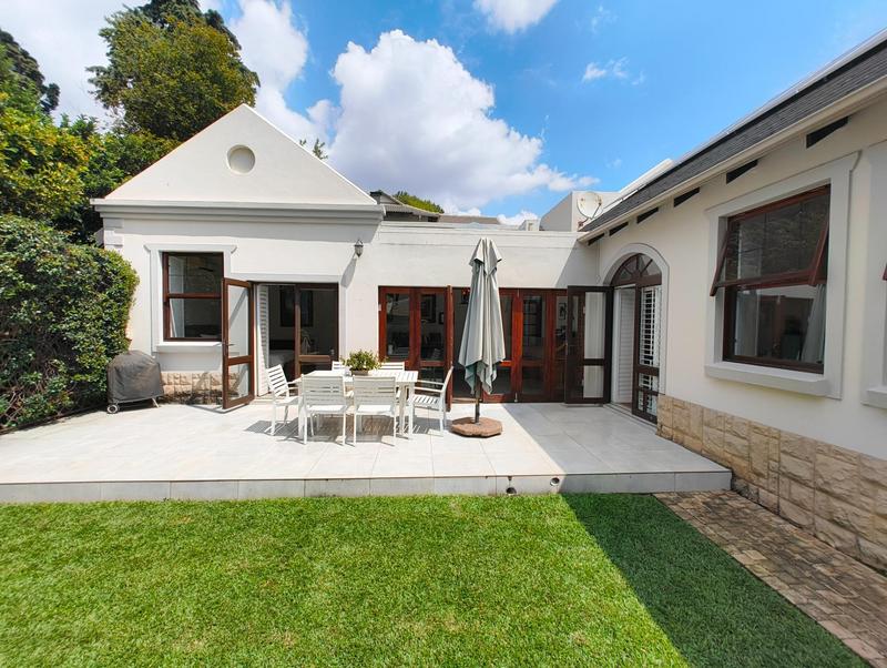 4 Bedroom Property for Sale in Wapadrand Gauteng