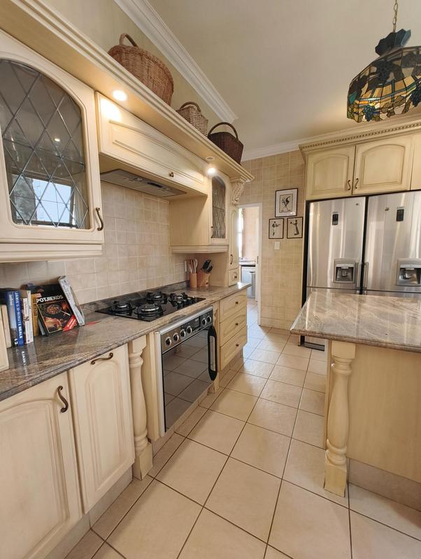 4 Bedroom Property for Sale in Wapadrand Gauteng