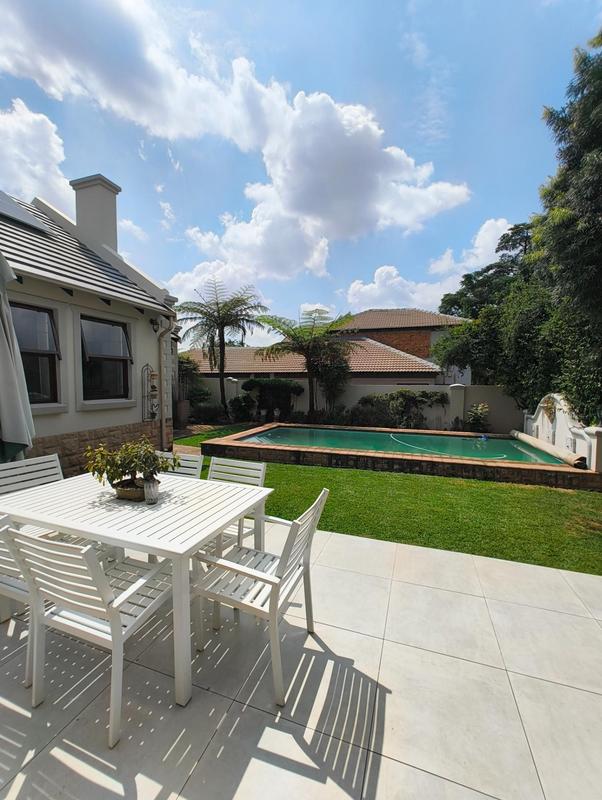 4 Bedroom Property for Sale in Wapadrand Gauteng