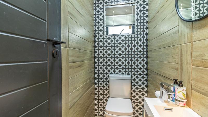 3 Bedroom Property for Sale in Midstream Meadows Gauteng