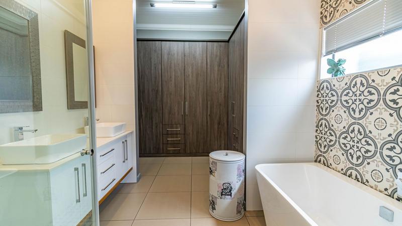 3 Bedroom Property for Sale in Midstream Meadows Gauteng