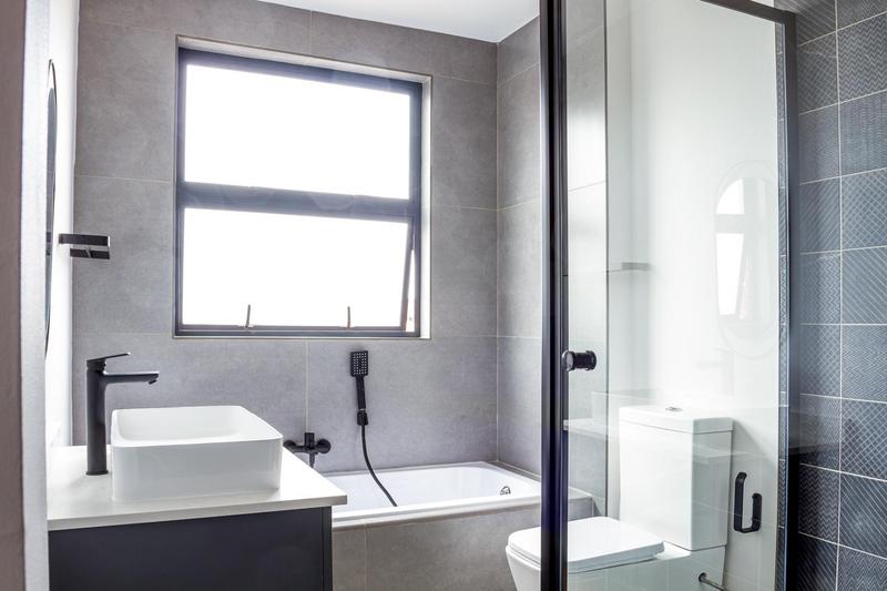 4 Bedroom Property for Sale in Glen Erasmia Gauteng