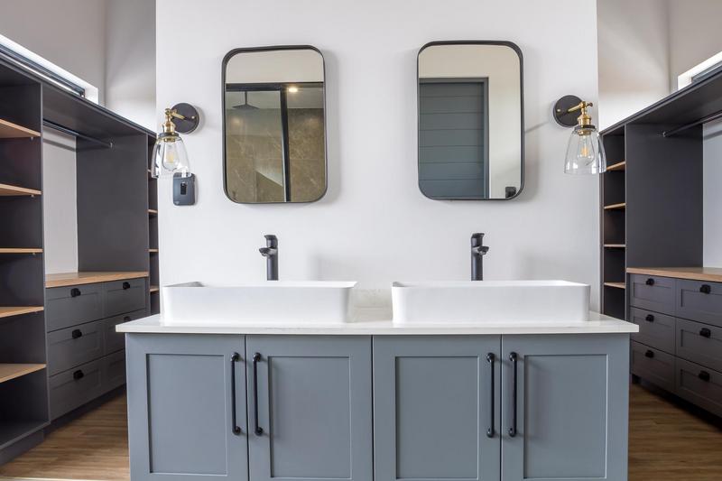 4 Bedroom Property for Sale in Glen Erasmia Gauteng