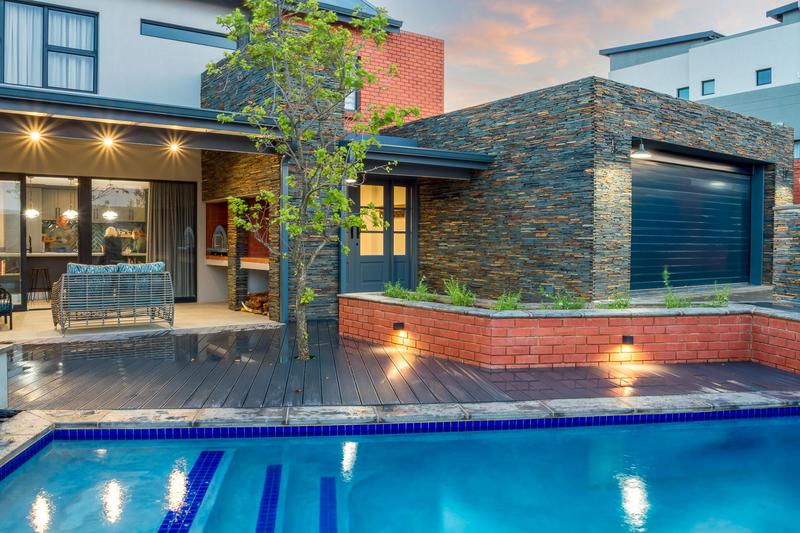 4 Bedroom Property for Sale in Glen Erasmia Gauteng