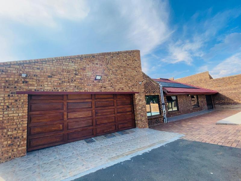 7 Bedroom Property for Sale in New State Area Gauteng