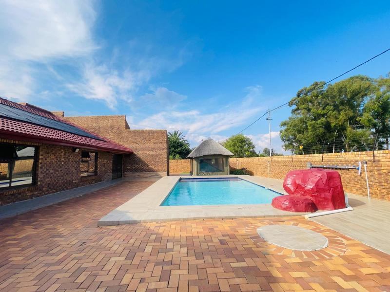 7 Bedroom Property for Sale in New State Area Gauteng