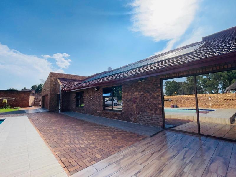 7 Bedroom Property for Sale in New State Area Gauteng
