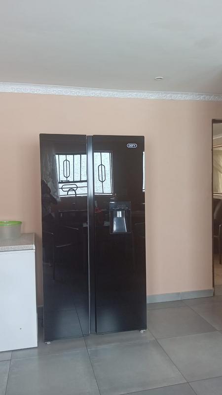2 Bedroom Property for Sale in Emdeni Gauteng