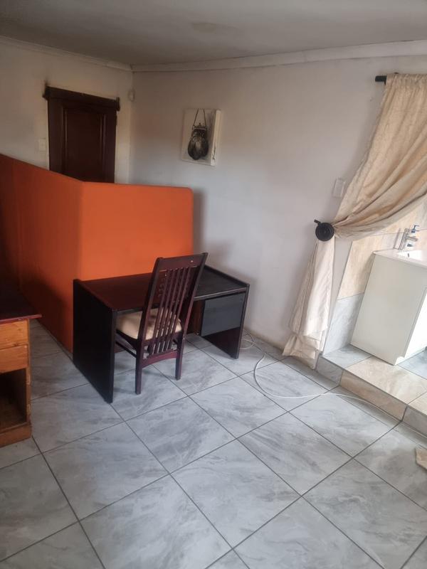 1 Bedroom Property for Sale in Goudrand Gauteng