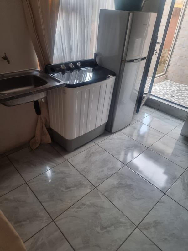 1 Bedroom Property for Sale in Goudrand Gauteng