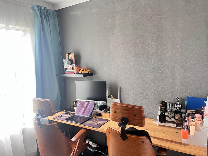 2 Bedroom Property for Sale in Vanderbijlpark CE 4 Gauteng