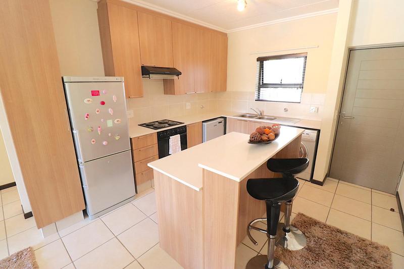 To Let 2 Bedroom Property for Rent in Paulshof Gauteng