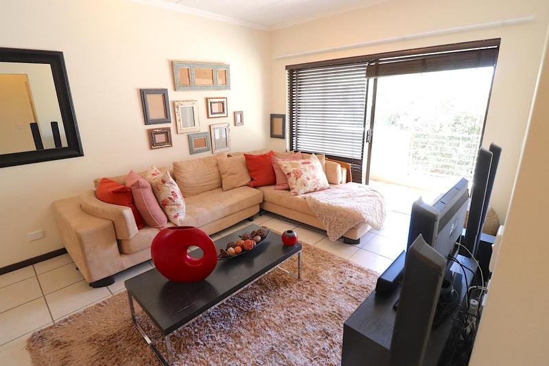 To Let 2 Bedroom Property for Rent in Paulshof Gauteng