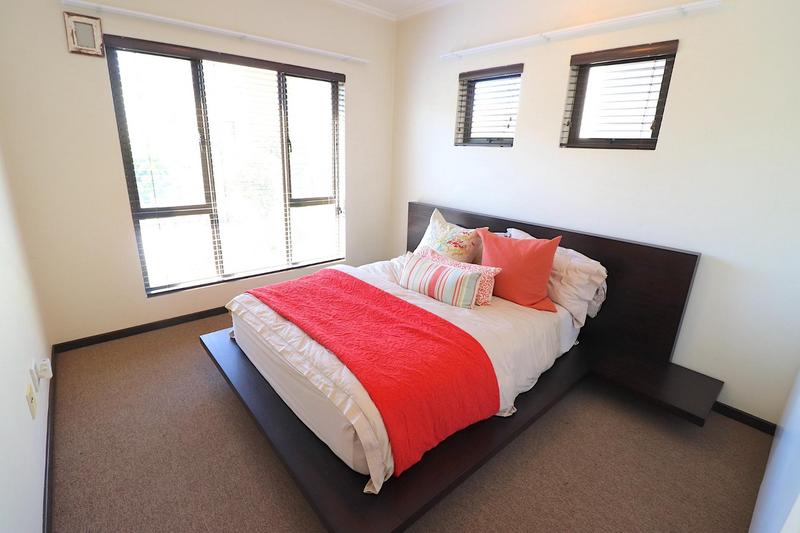 To Let 2 Bedroom Property for Rent in Paulshof Gauteng