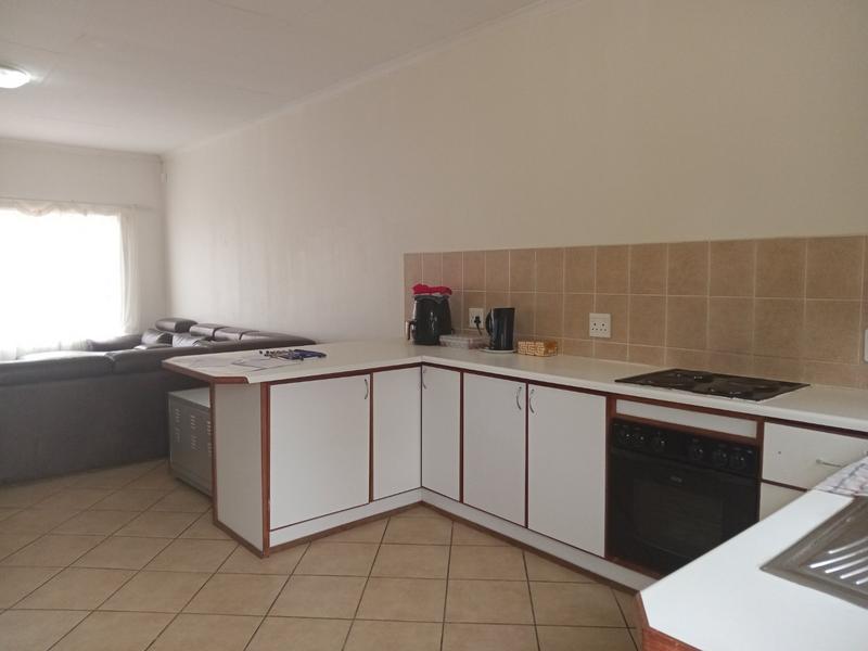 2 Bedroom Property for Sale in Robinpark Gauteng