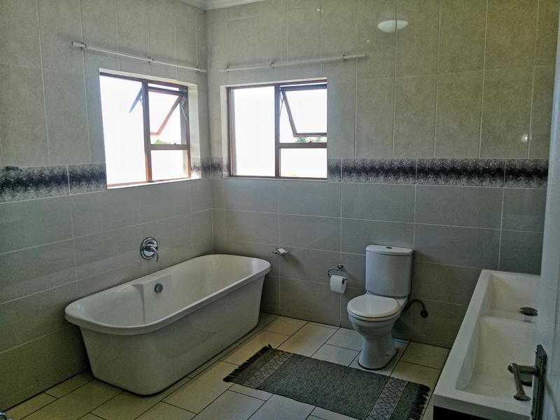 5 Bedroom Property for Sale in Centurion Gauteng