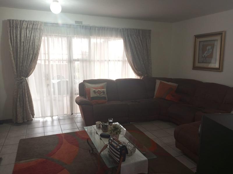 2 Bedroom Property for Sale in East Geduld Gauteng