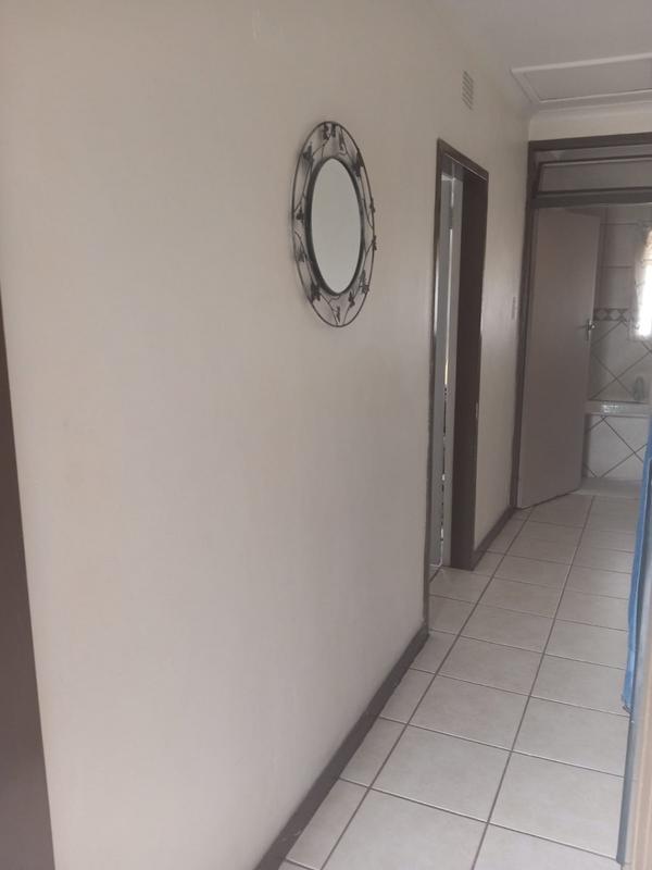 2 Bedroom Property for Sale in East Geduld Gauteng