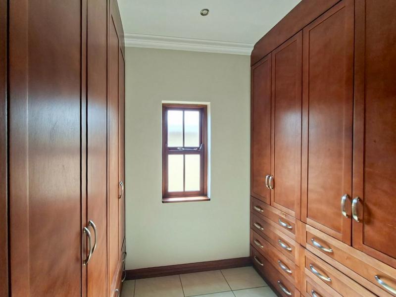 5 Bedroom Property for Sale in Midstream Estate Gauteng