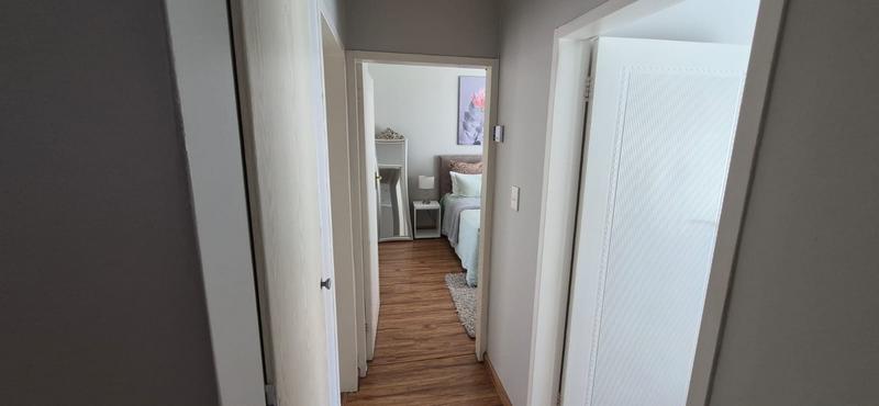 2 Bedroom Property for Sale in Monavoni Gauteng