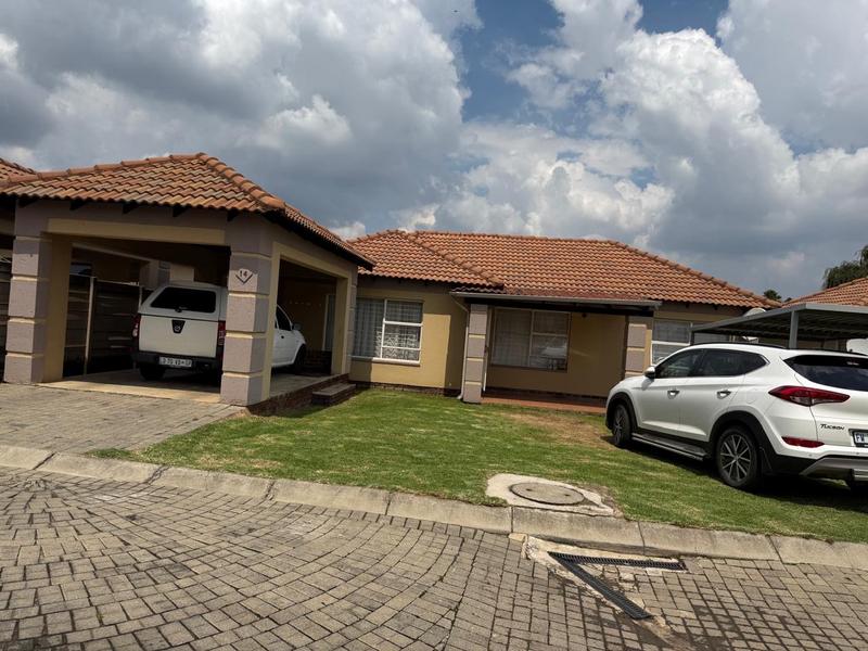 3 Bedroom Property for Sale in Birchleigh North Gauteng