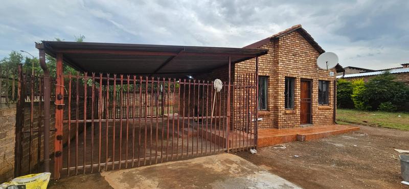 To Let 2 Bedroom Property for Rent in Lotus Gardens Gauteng
