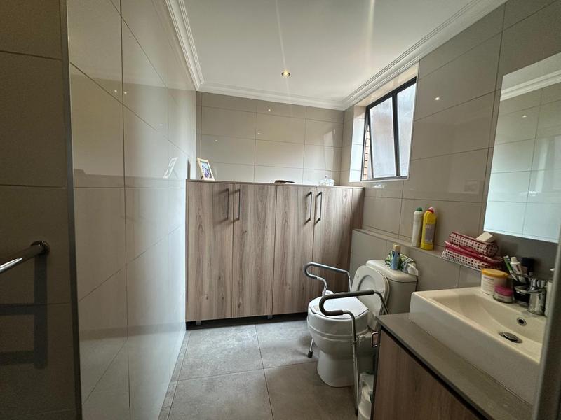 To Let 1 Bedroom Property for Rent in Newlands Gauteng